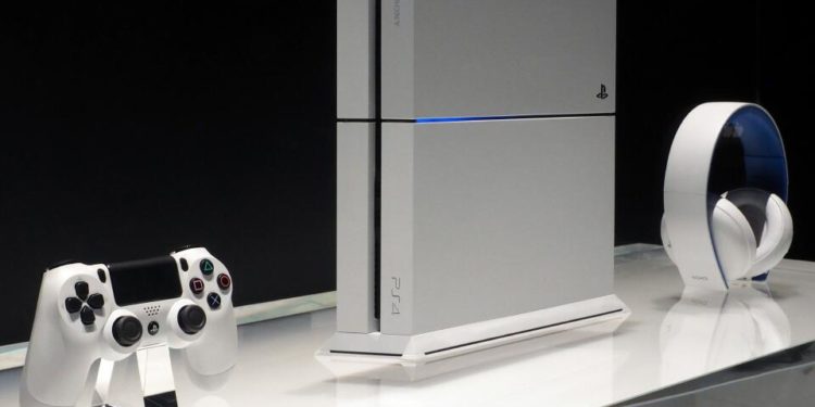 Playstation 4 冰河版