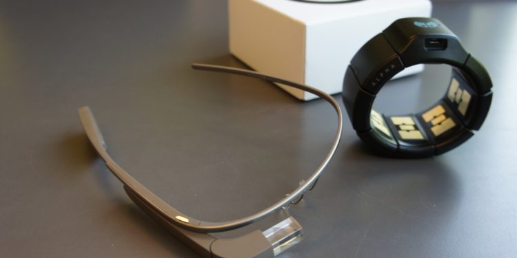 Myo 遥控器 加上 Google Glass