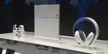 PlayStation 4 朋友们没有你的游戏，但是想和你玩？没问题！