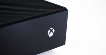 骇客偷走 Xbox One 资料开卖  微软损失过亿！