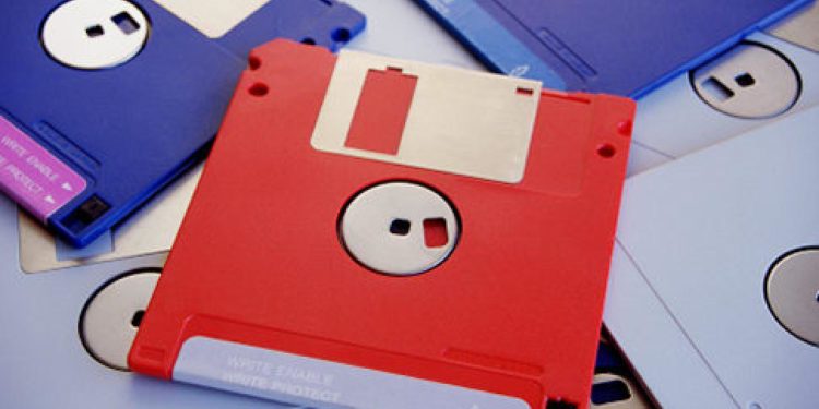 80年代的集体回忆 你的 3.5 floppy disk 有过这些游戏吗？
