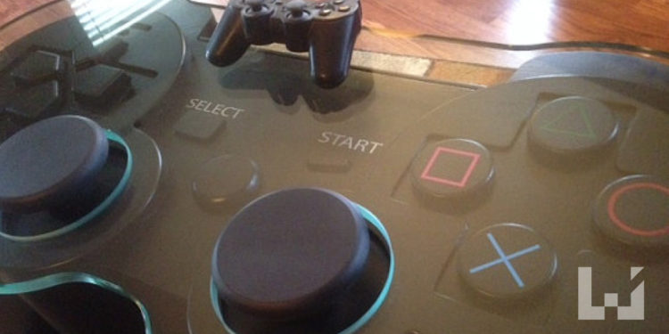 DualShock 3 桌子