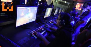 E-Blue E-Sports Stadium 首次亮相！下次去 CC 又有新选择啦！