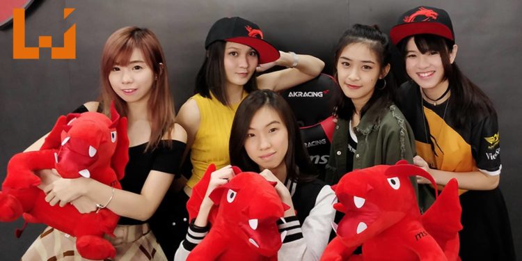 MSI正式宣布Crystal、Eruthlie、Firbbb、Momoko和Reiko成为MSI Gaming 2018电竞代言人！