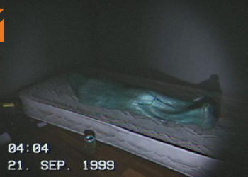 只有五分钟的恐怖游戏《SEPTEMBER 1999》免费下载！五分钟足够让你心跳飙升！
