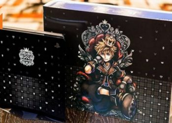 《Kingdom Hearts III》PS4限量版主机释出实物照片！宝座上的Sora超帅气！